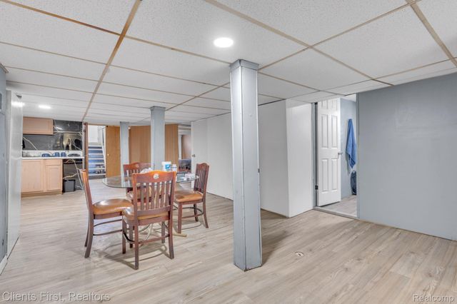 14077 Mark Twain Street, Detroit, MI 48227