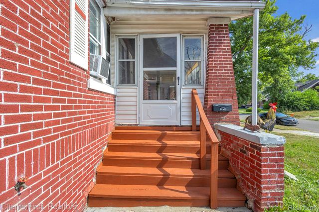 14077 Mark Twain Street, Detroit, MI 48227