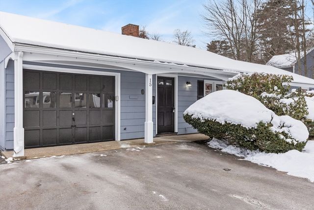 15 Brookbridge Rd, Stoneham, MA 02180
