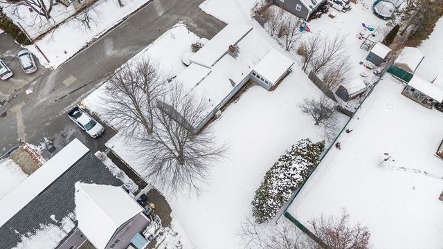 15 Brookbridge Rd, Stoneham, MA 02180