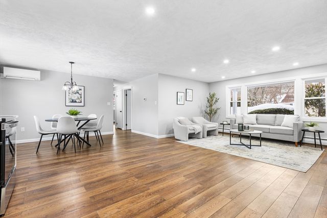 15 Brookbridge Rd, Stoneham, MA 02180