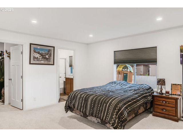 1310 BOARDWALK Ave, Molalla, OR 97038