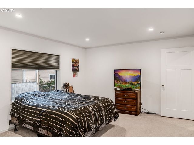 1310 BOARDWALK Ave, Molalla, OR 97038