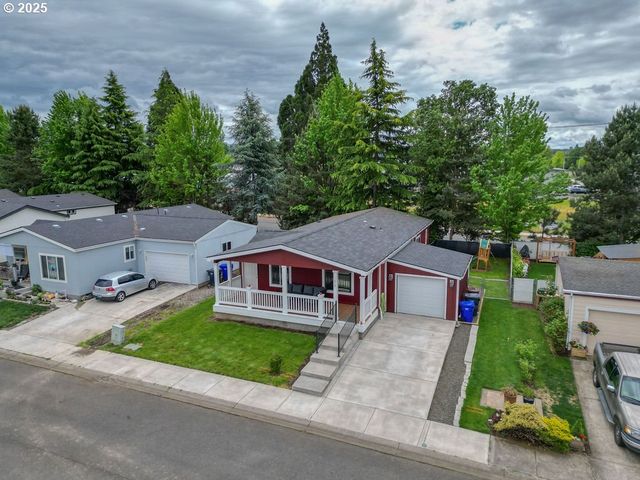 1310 BOARDWALK Ave, Molalla, OR 97038
