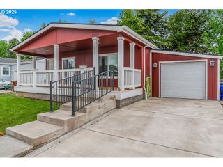 1310 BOARDWALK Ave, Molalla, OR 97038