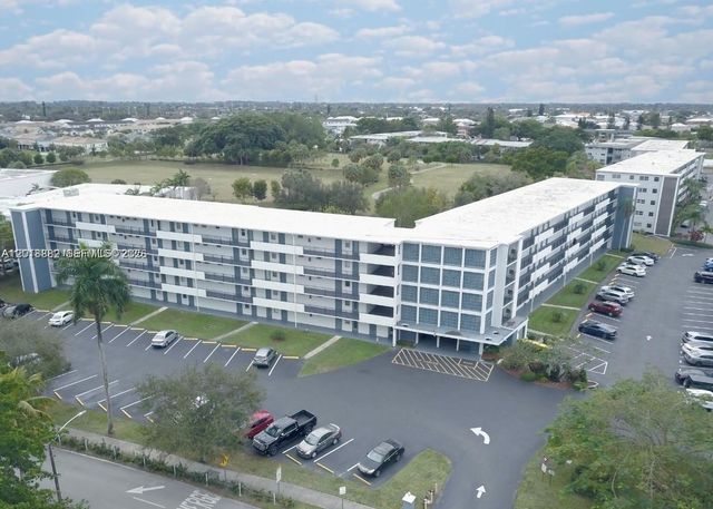 950 Hillcrest Dr 503, Hollywood, FL 33021