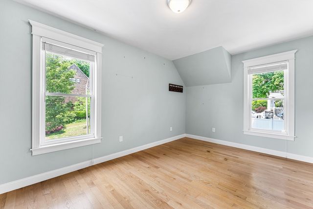 156 Ashmont St, Boston, MA 02124