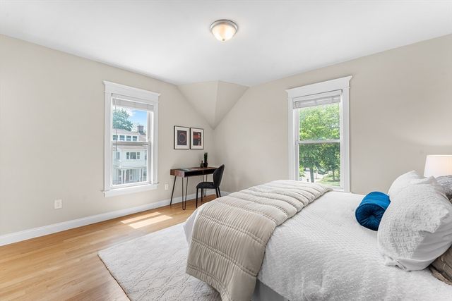 156 Ashmont St, Boston, MA 02124