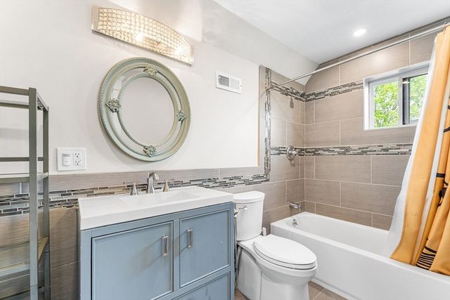 156 Ashmont St, Boston, MA 02124