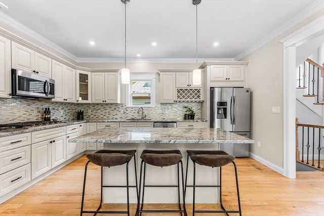 156 Ashmont St, Boston, MA 02124