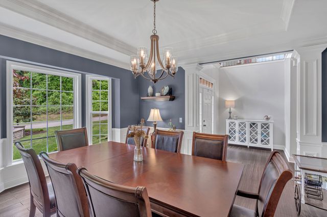 1001 Morton Mill Rd, Nashville, TN 37221