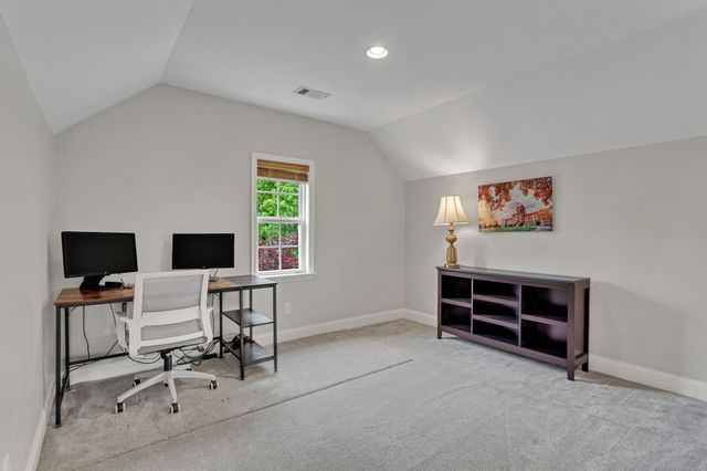 1001 Morton Mill Rd, Nashville, TN 37221