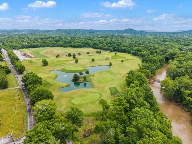 1001 Morton Mill Rd, Nashville, TN 37221