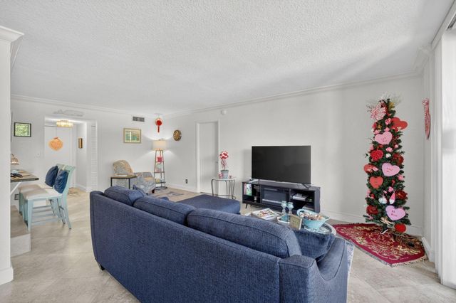 740 S Federal Highway 202, Pompano Beach, FL 33062