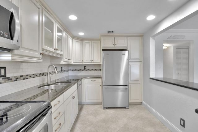 740 S Federal Highway 202, Pompano Beach, FL 33062