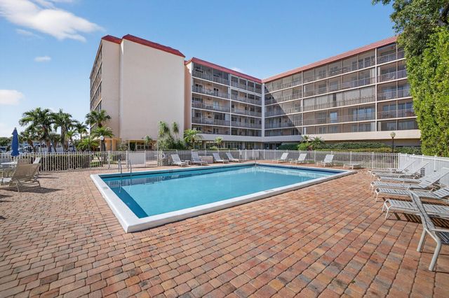 740 S Federal Highway 202, Pompano Beach, FL 33062