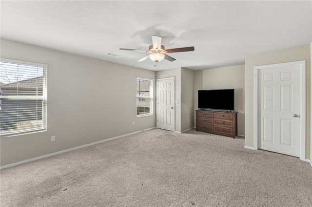 1643 S Towhee Lane, Fayetteville, AR 72701