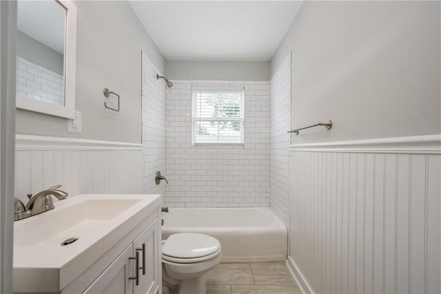 880 Saint Charles NE Avenue 4, Atlanta, GA 30306