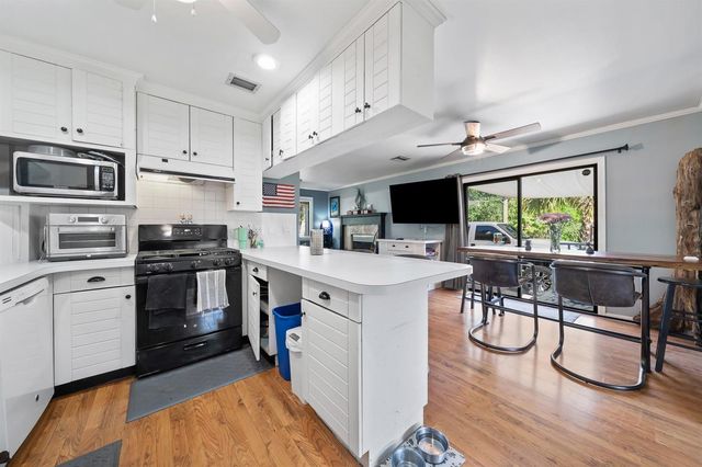 9633 Honeysuckle, Sebastian, FL 32976