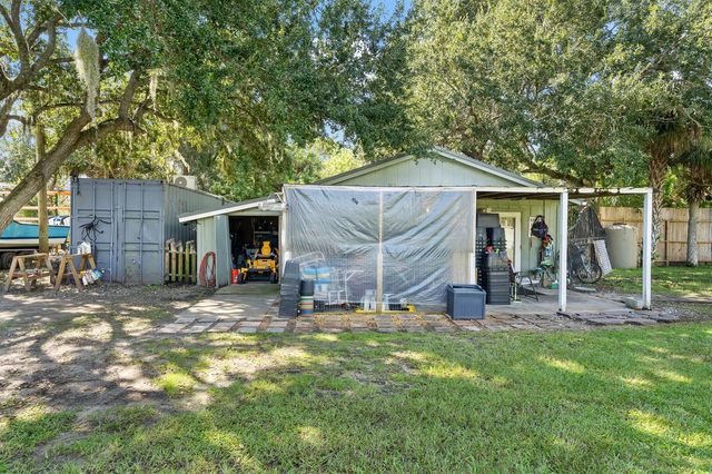 9633 Honeysuckle, Sebastian, FL 32976