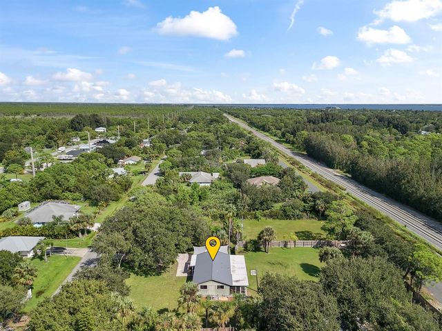 9633 Honeysuckle, Sebastian, FL 32976
