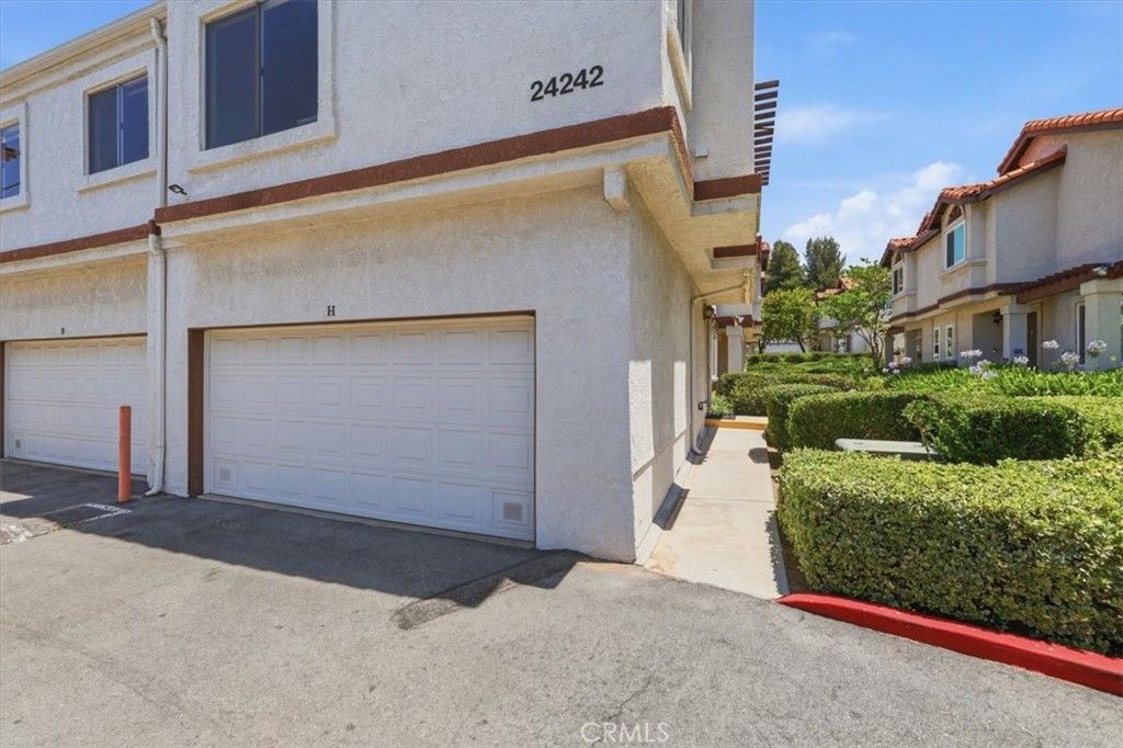 Image 33 of property listing at 24242 Sylvan Glen, Diamond Bar, CA 91765