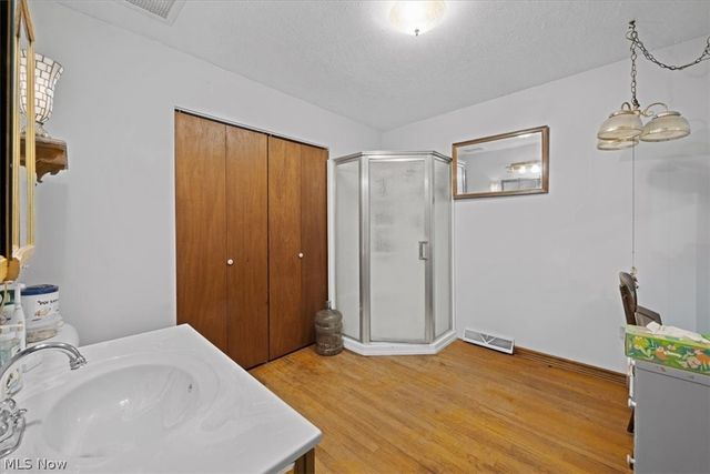 7836 State Route 44, Ravenna, OH 44266