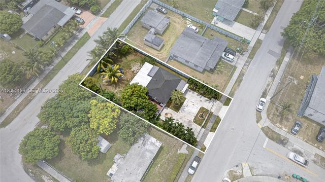 17019 SW 100th Ave, Miami, FL 33157