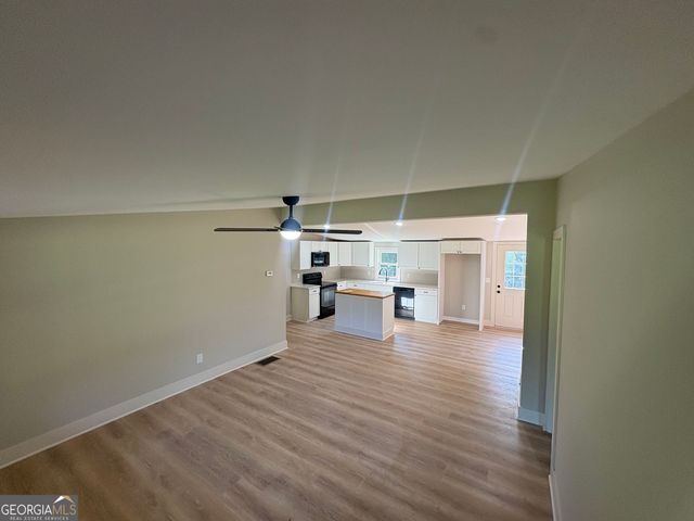 2032 Four Notch Road, Carrollton, GA 30116