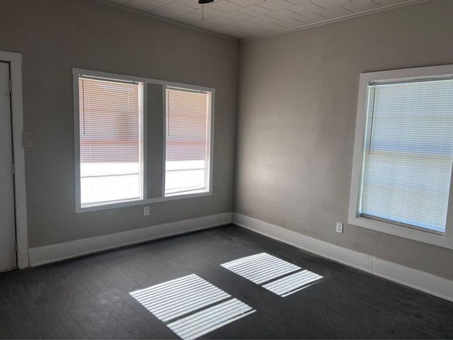 1925 11th Street, Port Arthur, TX 77640