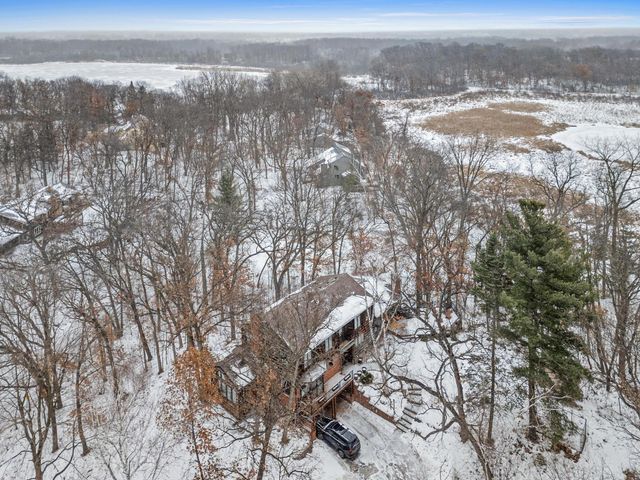 2 Crocus Lane, North Oaks, MN 55127