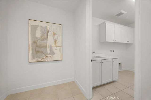 60 Quentin, Irvine, CA 92620