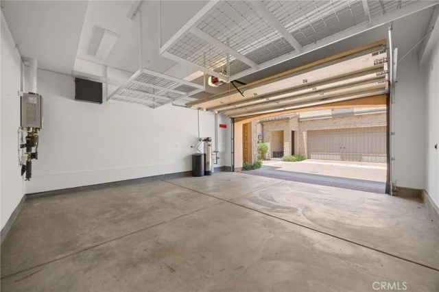 60 Quentin, Irvine, CA 92620