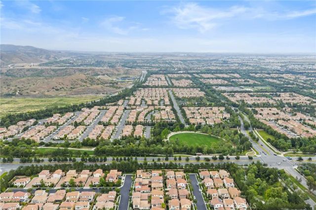 60 Quentin, Irvine, CA 92620