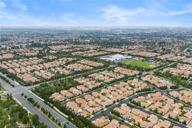 60 Quentin, Irvine, CA 92620