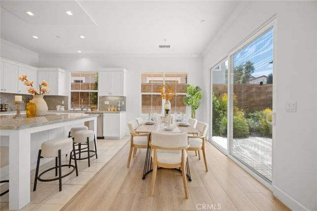 60 Quentin, Irvine, CA 92620