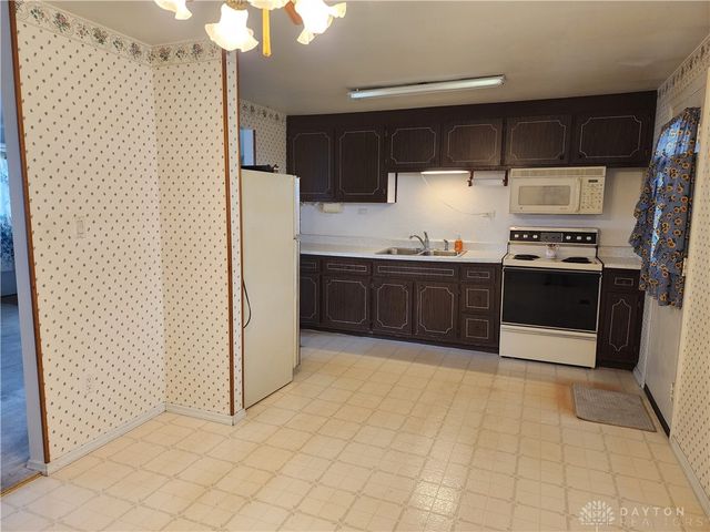 211 Butler Trail, Englewood, OH 45322