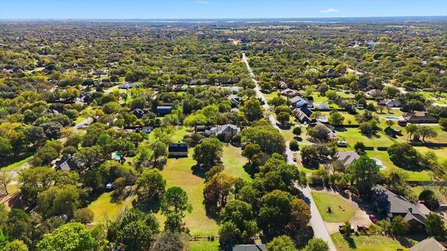 370 Oakview Drive, Double Oak, TX 75077