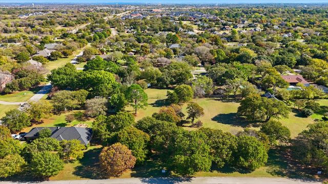 370 Oakview Drive, Double Oak, TX 75077