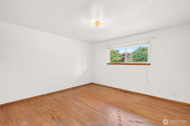 1209 Florence Street, Enumclaw, WA 98022