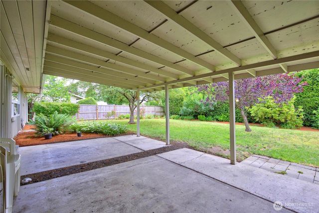 1209 Florence Street, Enumclaw, WA 98022