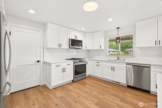 1209 Florence Street, Enumclaw, WA 98022