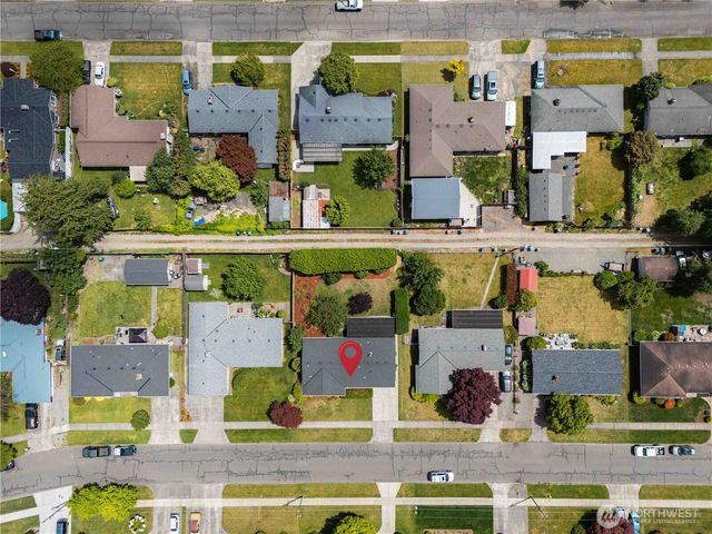 1209 Florence Street, Enumclaw, WA 98022