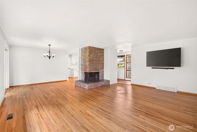 1209 Florence Street, Enumclaw, WA 98022