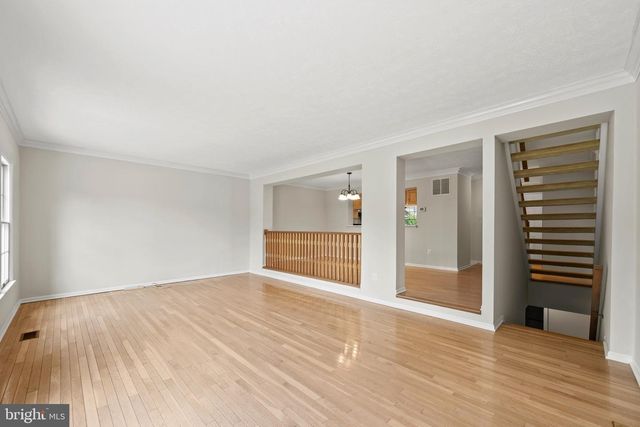 2724 QUARRY HEIGHTS WAY, Baltimore, MD 21209
