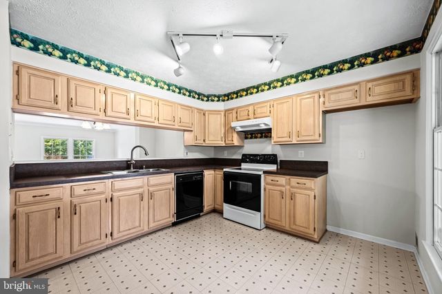 2724 QUARRY HEIGHTS WAY, Baltimore, MD 21209