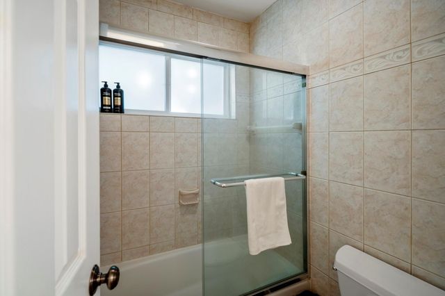 22547 Bayview Circle, Huntsville, TX 77320