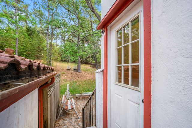 22547 Bayview Circle, Huntsville, TX 77320
