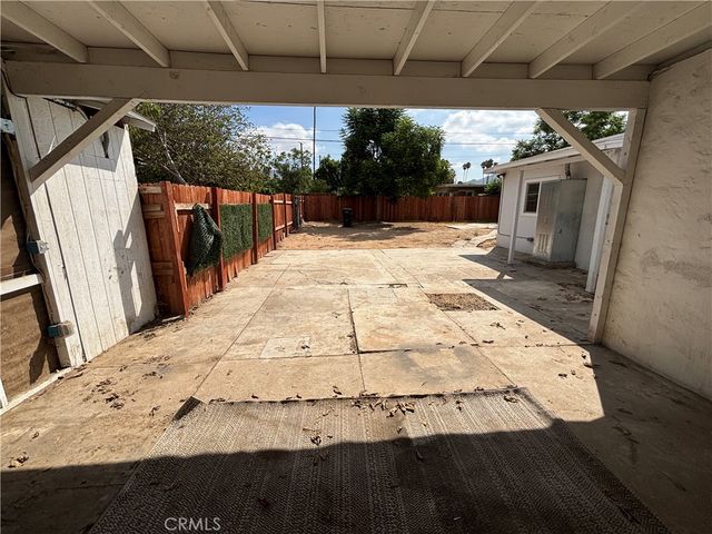 414 Iowa, Riverside, CA 92507