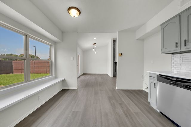 1300 Rivercrest Boulevard, Allen, TX 75002